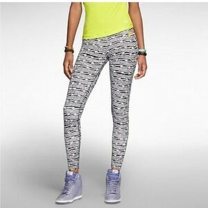 Nike LEG-A-SEE Leggings All over Printed